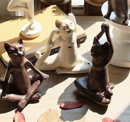 Estatuas de yoga para gatos