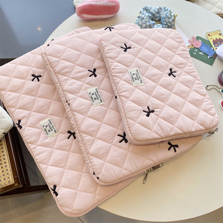Lindo bolso para guardar cuadernos con lazo bordado y rombos