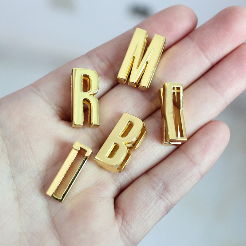 Accessoires de 26 lettres anglaises de 18 mm avec perles