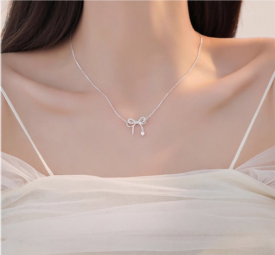 Women's Bow Necklace 999 Sterling Silver Clavicle Chain