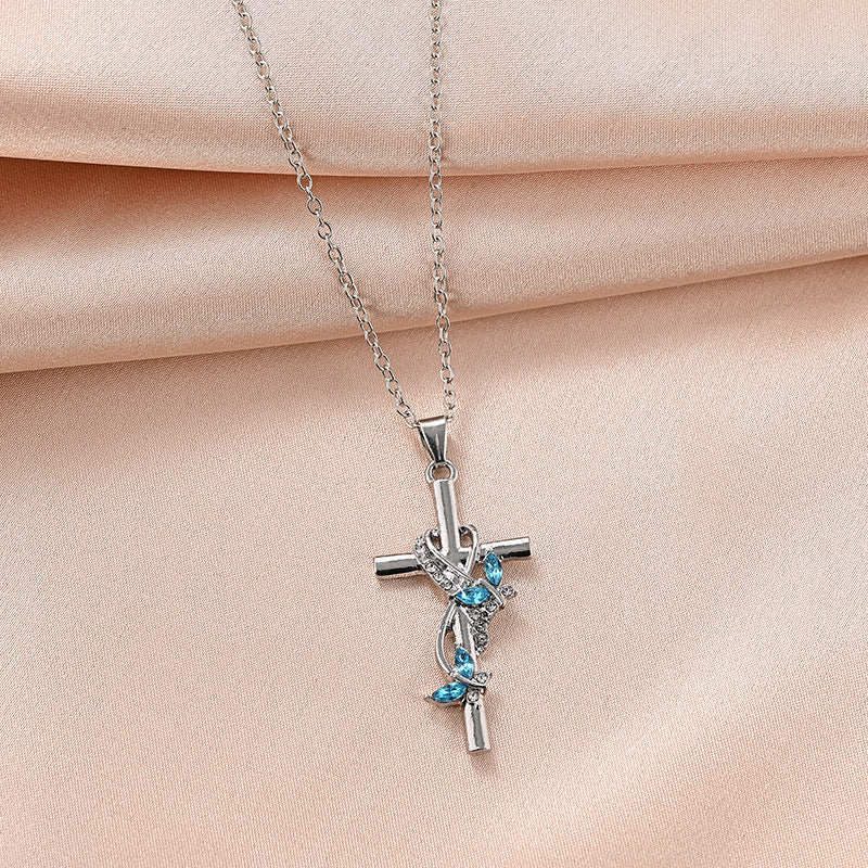 Collier Femme Elégant Pendentif Croix Papillon