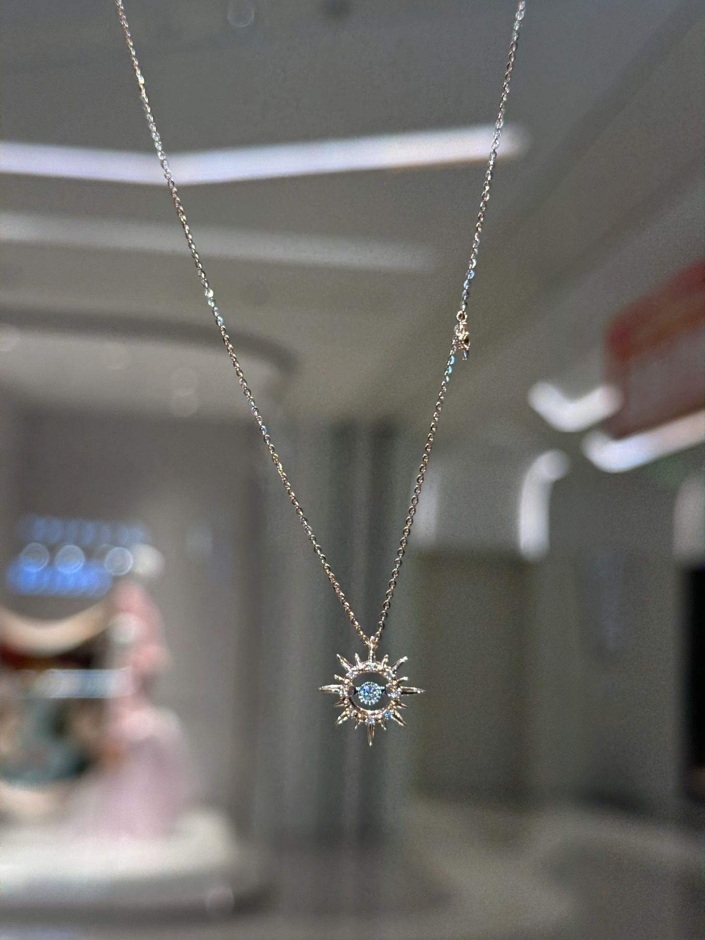 Cadena de clavícula de alta calidad con incrustaciones de circonio