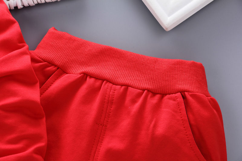 Vêtements pour enfants trois pièces pour enfants
