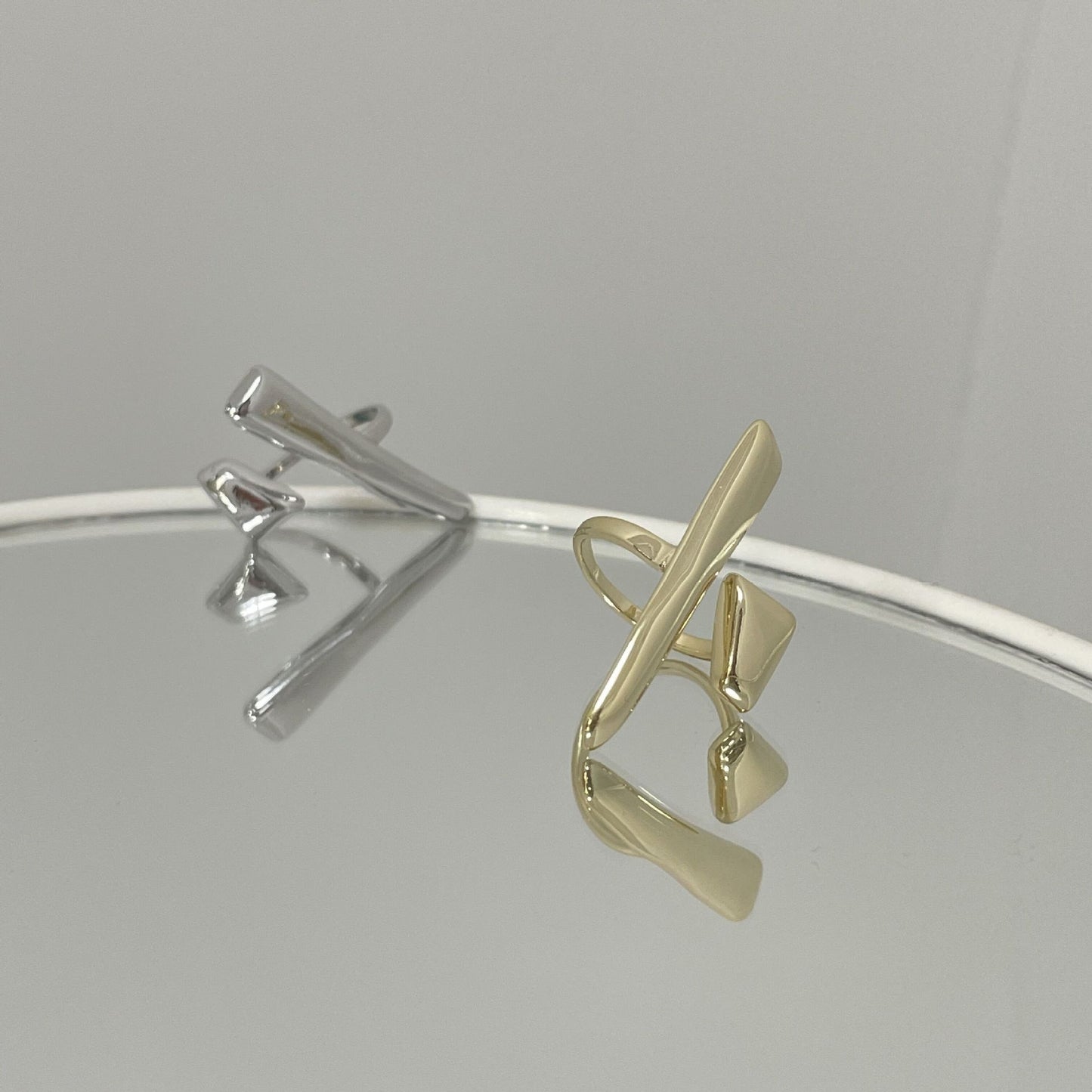 Anillo de dedo índice ajustable geométrico irregular con diseño de interés especial