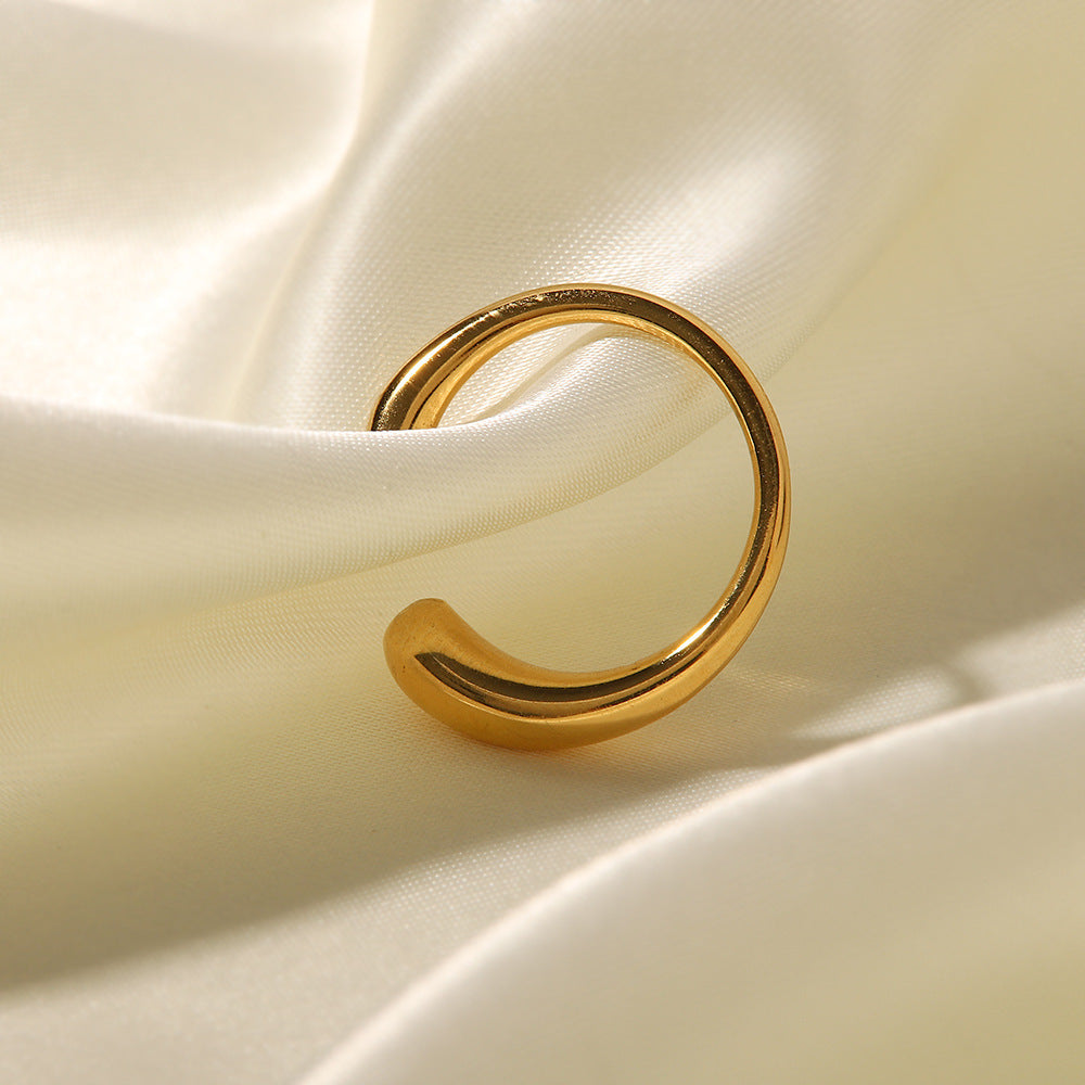 French Simplicity Women's Elegant Ring