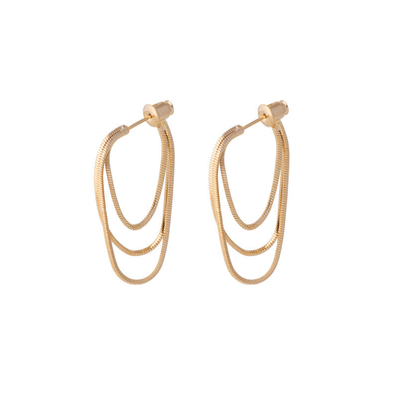 Boucles d'oreilles simples de style froid pour femmes