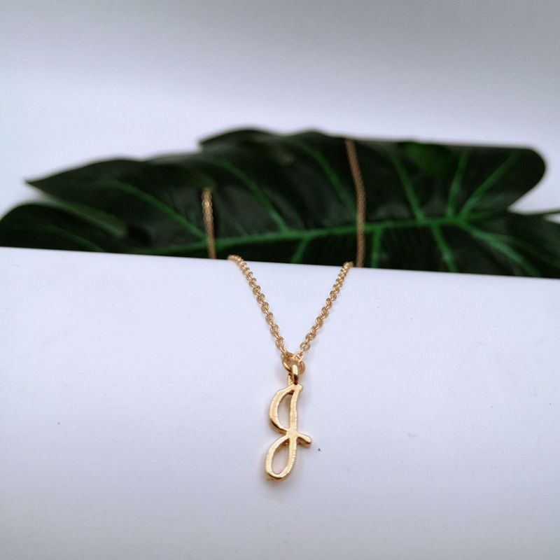 Ornament 26 Letter Necklace Simple Fashion Character Capital English Pendant Special-interest Design Clavicle Chain