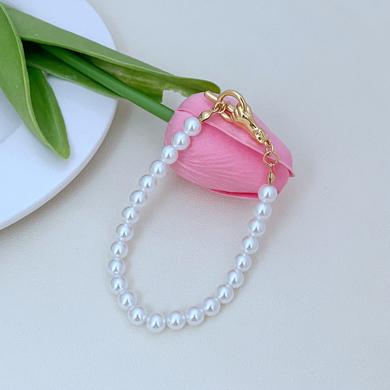 Special-interest Design Handle TO Buckle Clavicle Chain Exquisite Temperament Pearl Bracelet Necklace