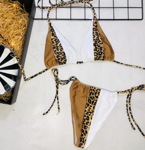 Maillot de bain fendu