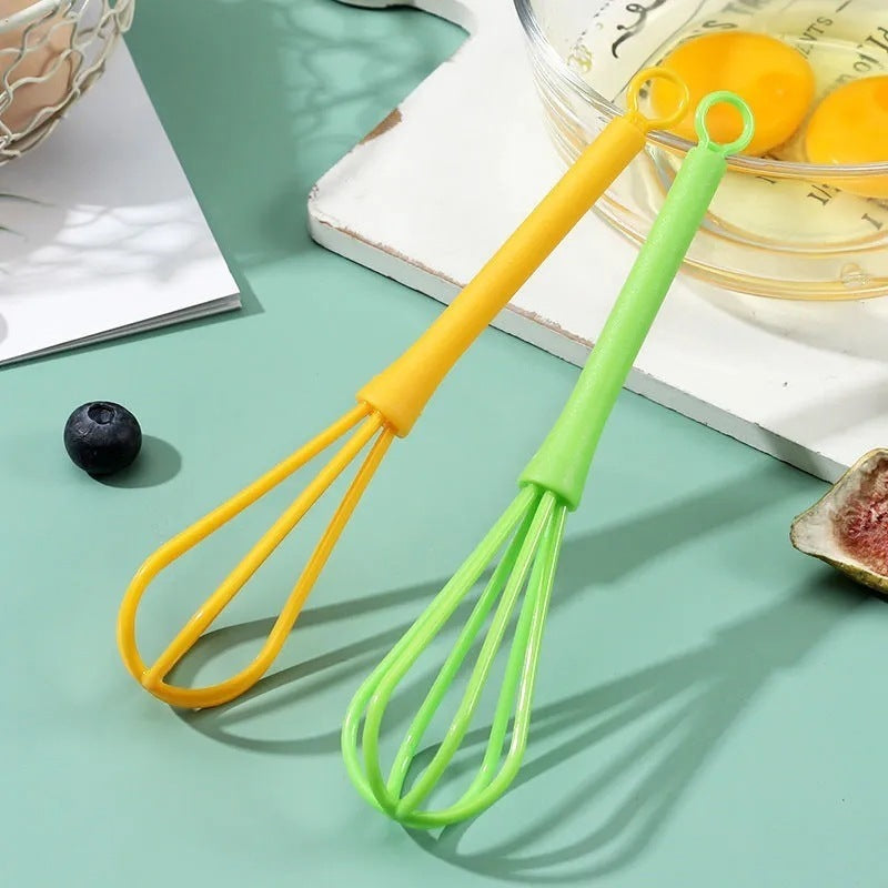 Mini batteur à œufs manuel créatif en plastique, gadget de cuisson