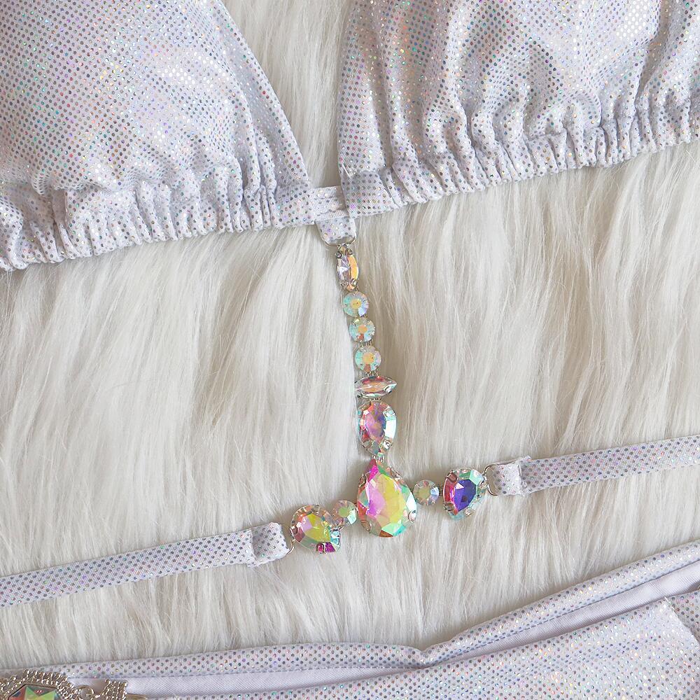 Ensemble bikini à paillettes et liens à nouer