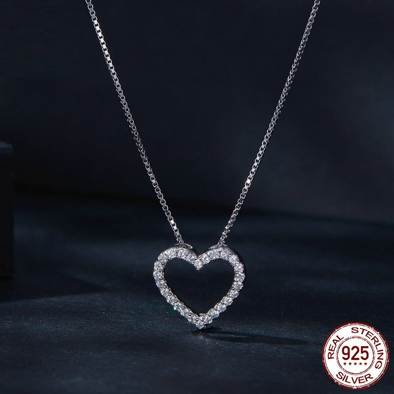 Heart-shaped Moissanite Necklace Simple Classic S925 Sterling Silver