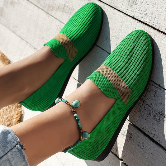 Chaussures plates en maille à rayures pour femmes, nouvelle mode décontractée, respirantes, à enfiler, couleur unie, bout rond
