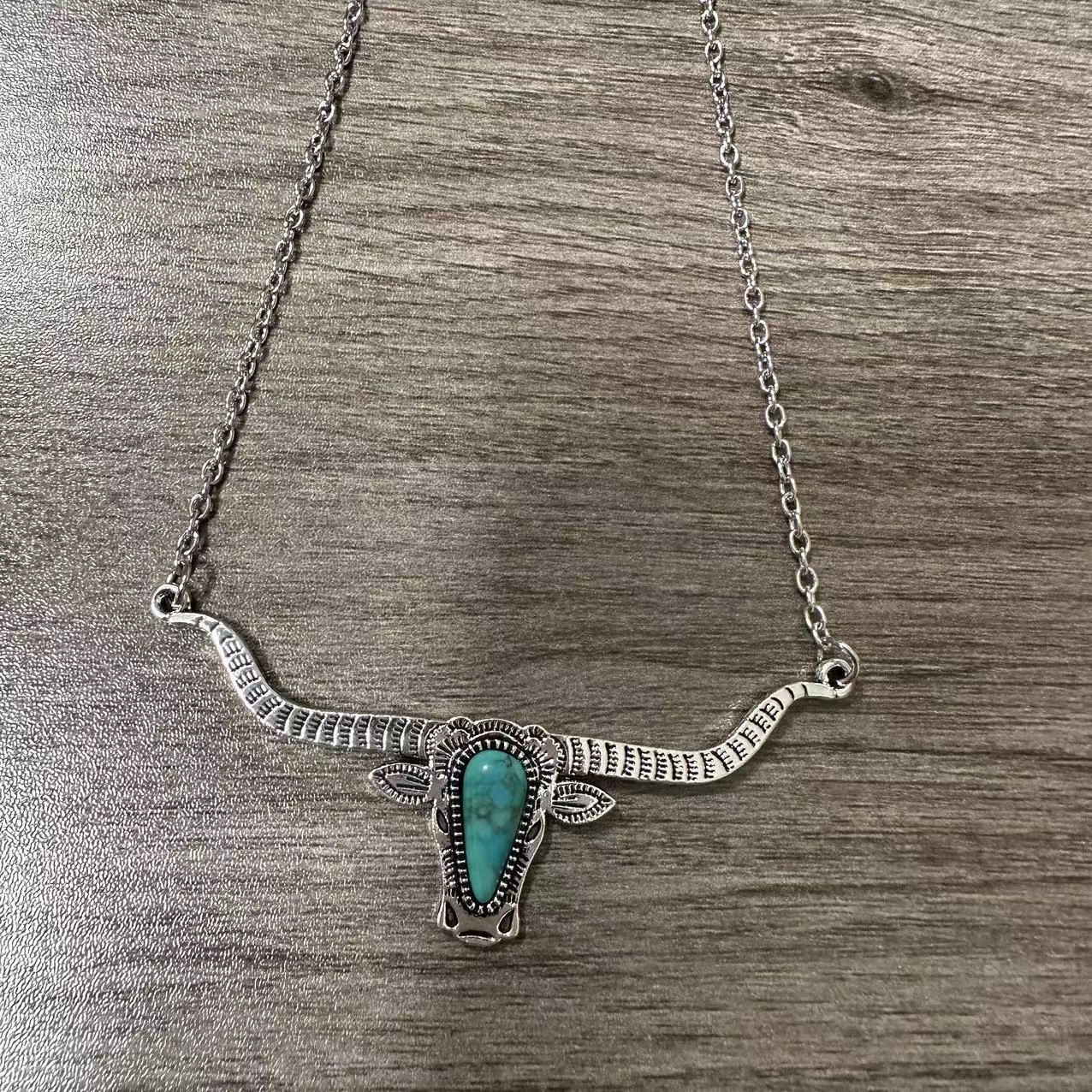 Cow Head Necklace Personality Fashion Jewelry