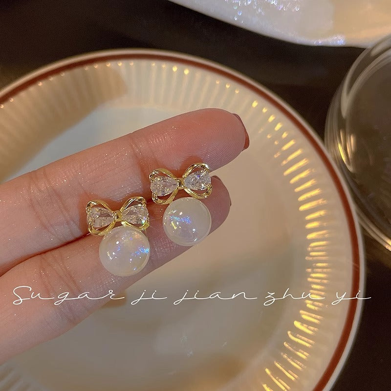 Pendientes de perlas Yuji para hombre, diseño único con aguja de plata de ley, circonita de lujo ligera