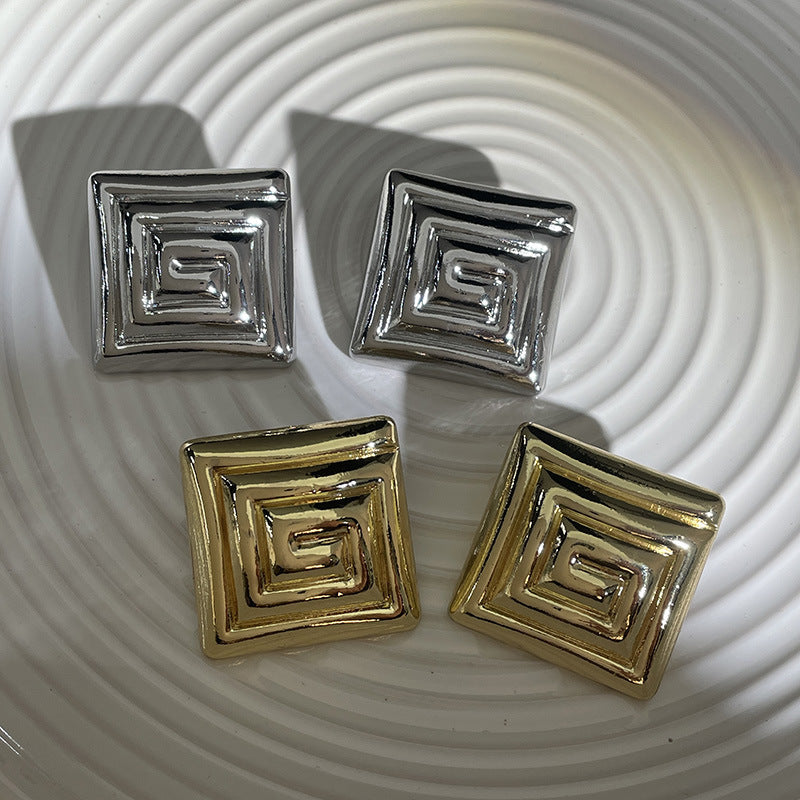 New Mid-ancient Simple Metal Cycloid Square Earrings