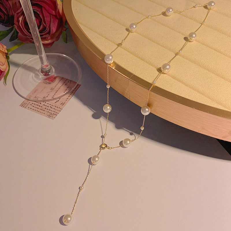 Collier de perles d'amour à coutures assorties pour femmes