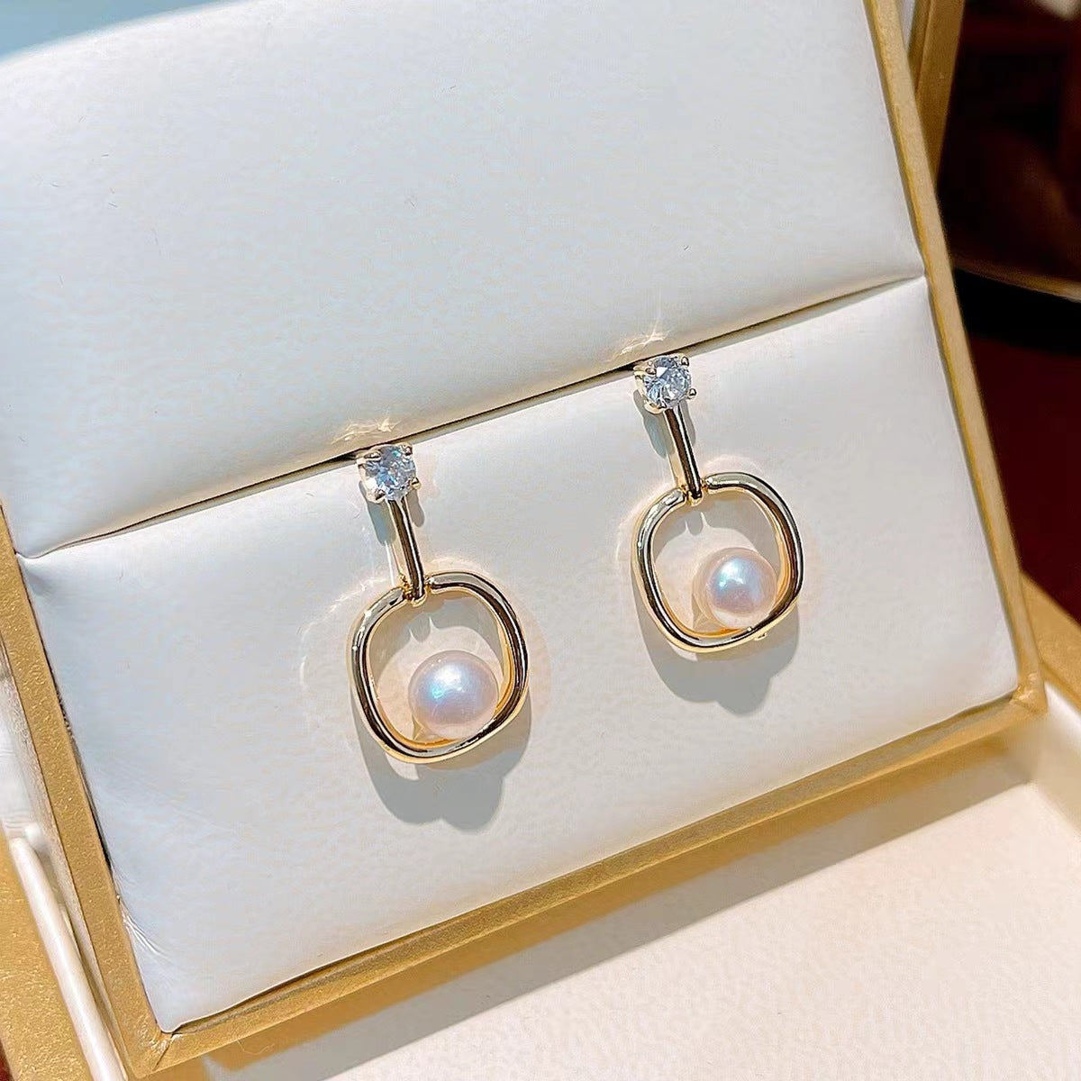Petites boucles d'oreilles coréennes exquises, style froid