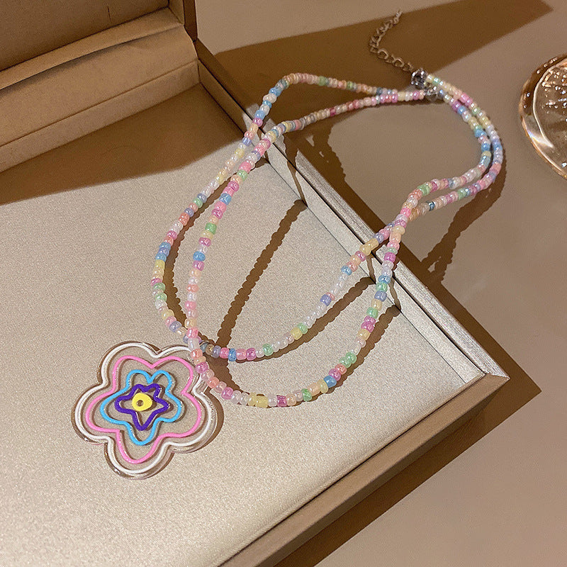 Collier de perles d'amour à coutures assorties pour femmes