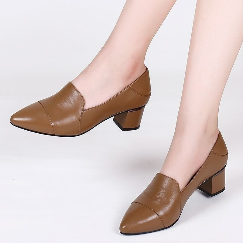 Chaussures en cuir à talon épais et bout pointu en cuir souple