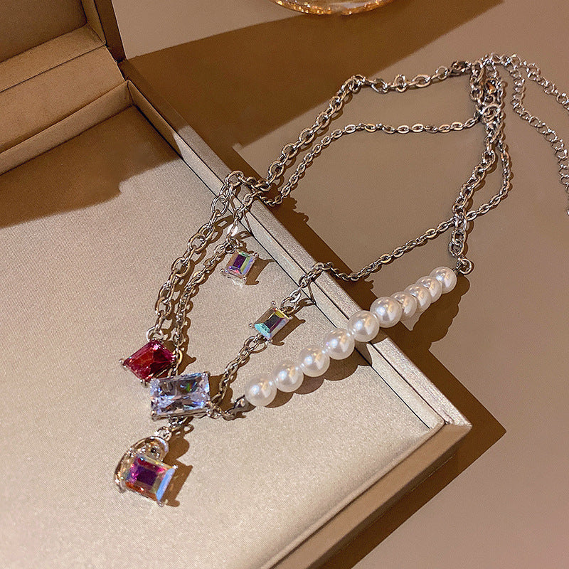 Collier de perles d'amour à coutures assorties pour femmes