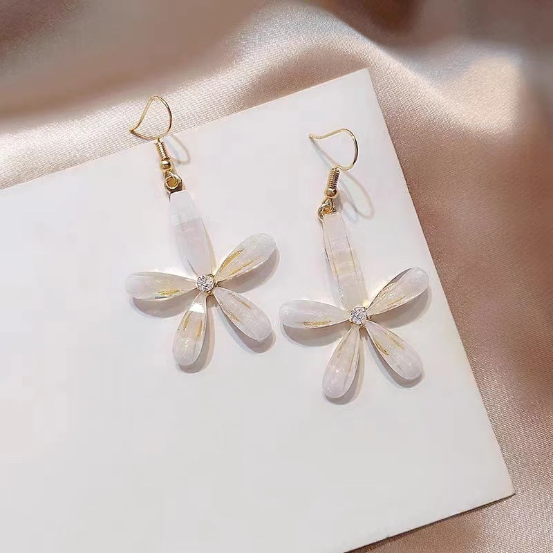 Petites boucles d'oreilles coréennes exquises, style froid