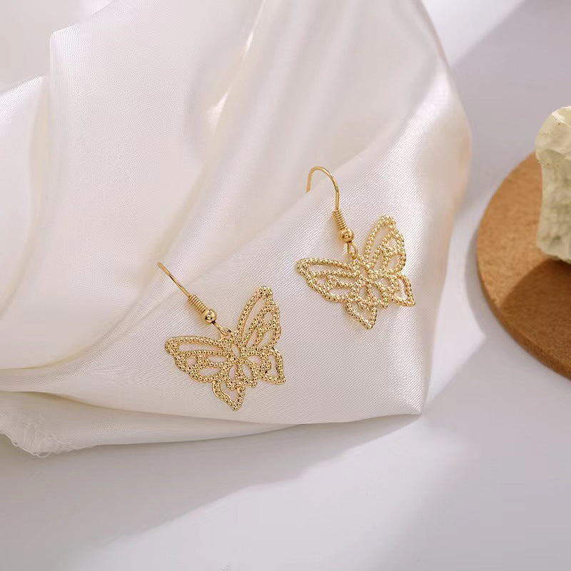 Petites boucles d'oreilles coréennes exquises, style froid