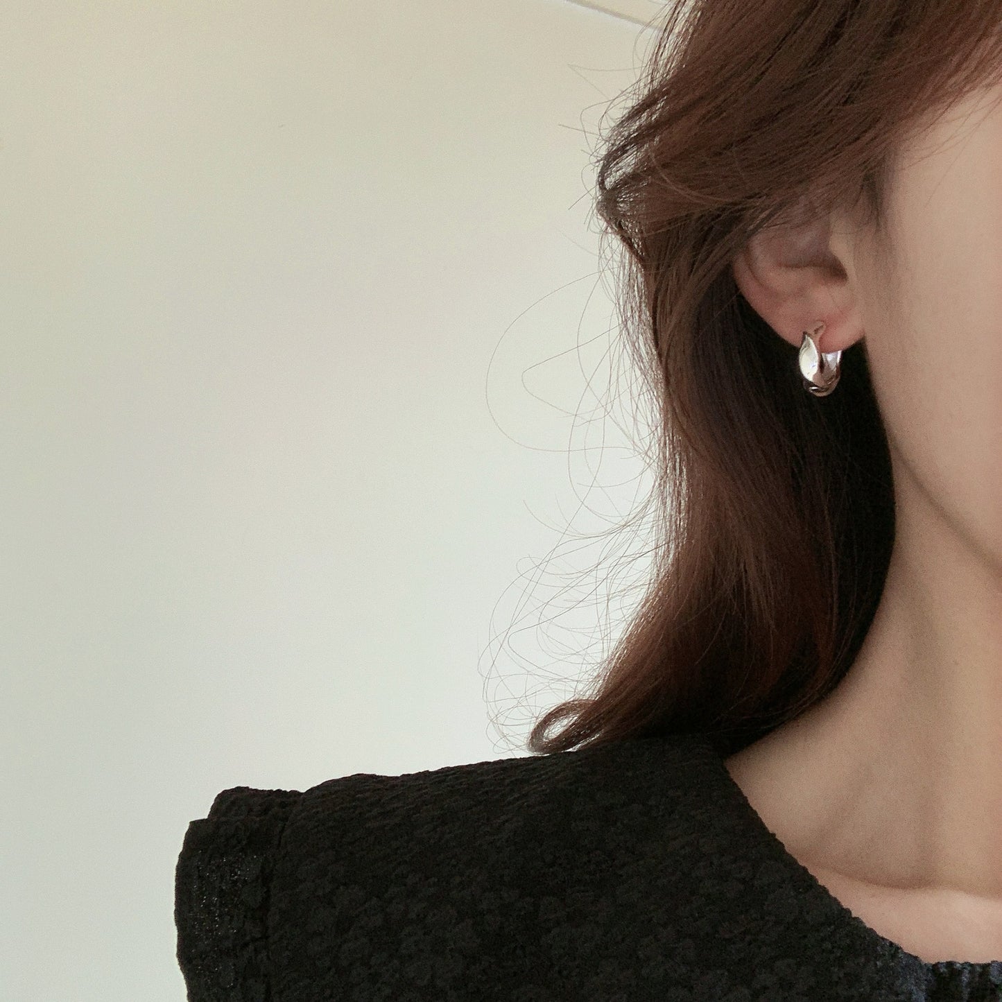 Boucles d'oreilles irrégulières Normcore minimalistes d'intérêt particulier
