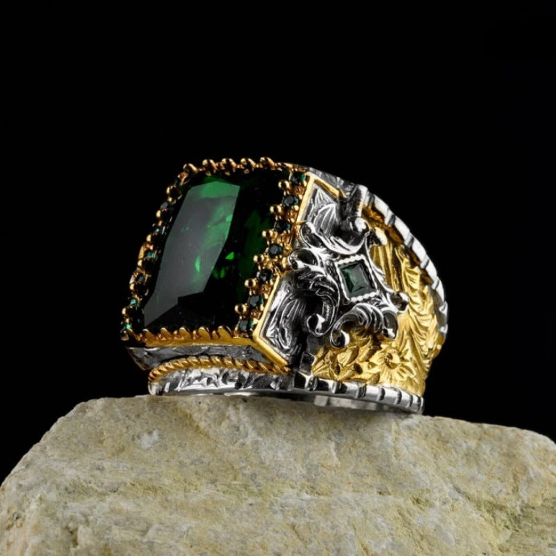 Juego de anillos para hombre en material de cobre.