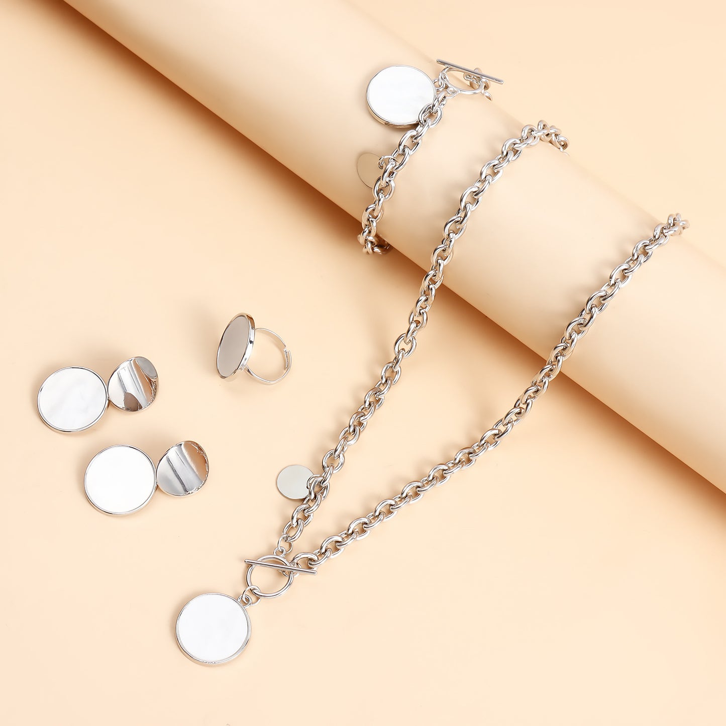 Bague en coquillage blanc de luxe léger, intérêt spécial, sens avancé