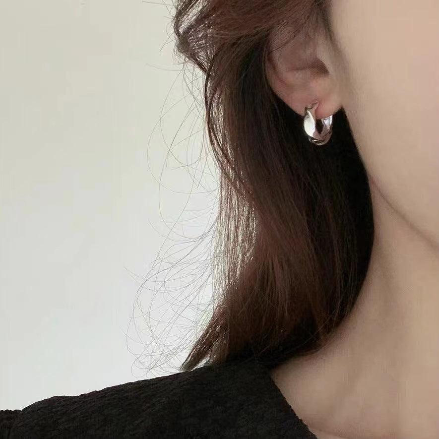 Boucles d'oreilles irrégulières Normcore minimalistes d'intérêt particulier