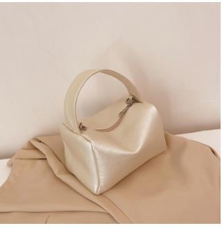 Bolso de mano con cadena todo fósforo de nueva moda de primavera