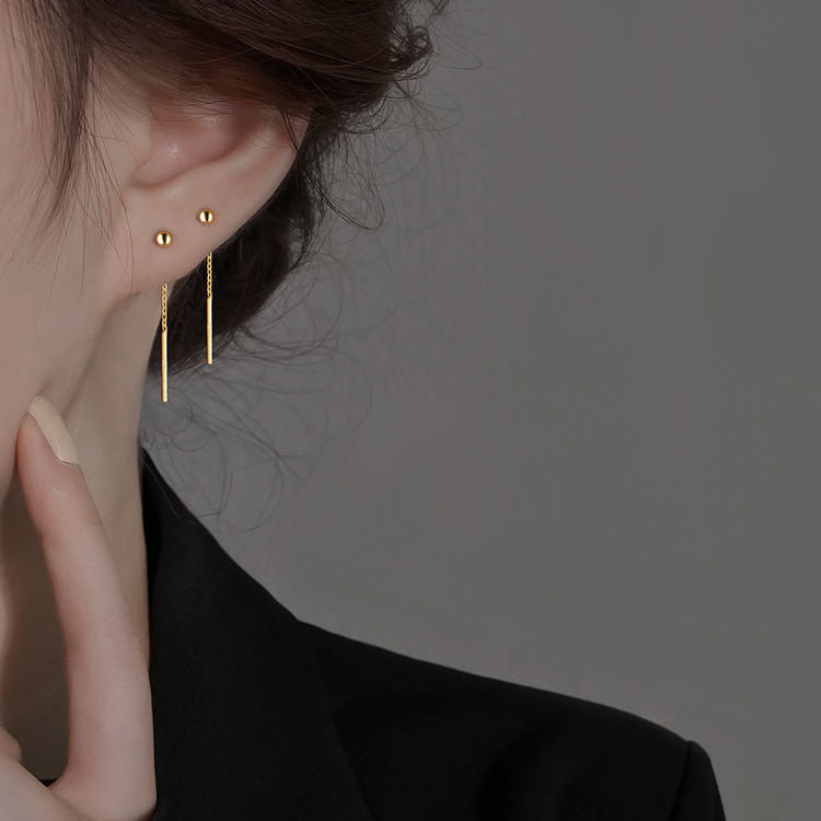 Línea de oreja larga simple para mujer de alto sentido