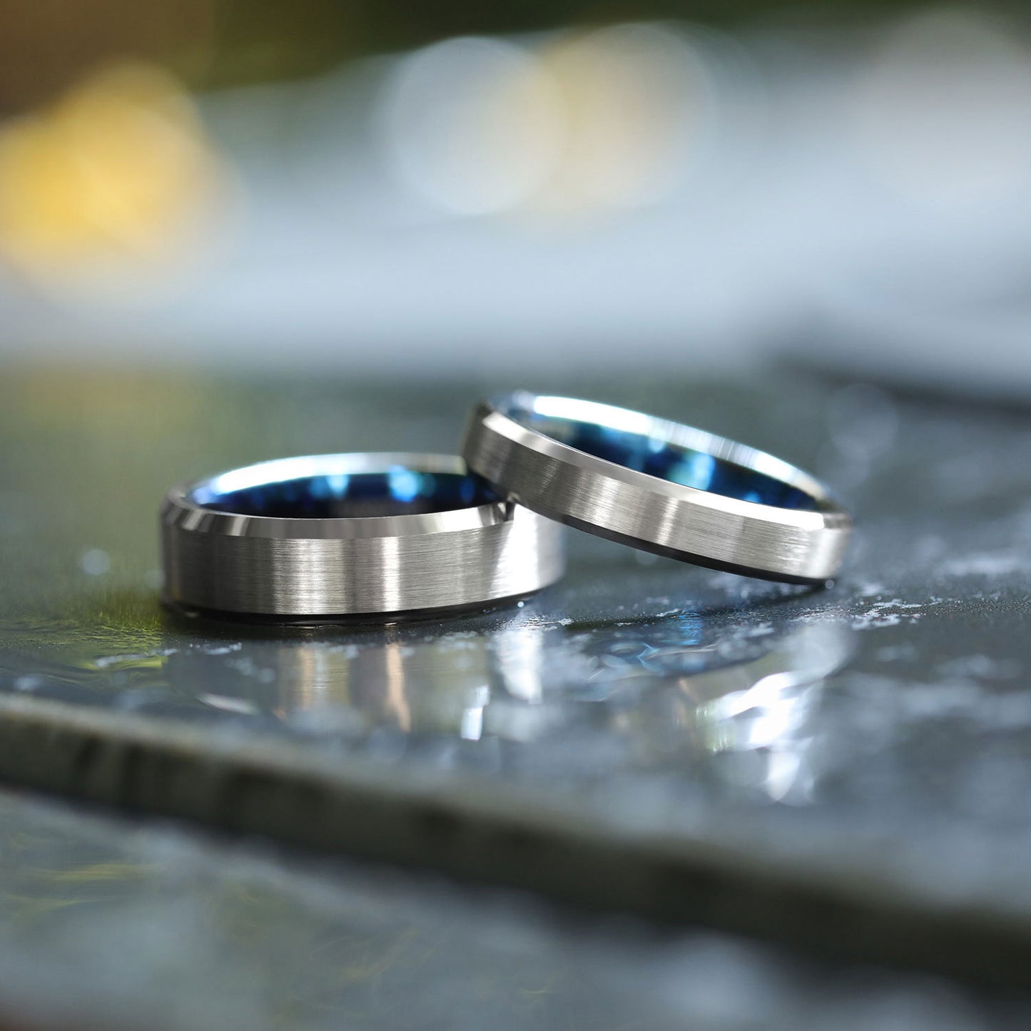 Anillo de tungsteno plateado informal a la moda para hombres y mujeres