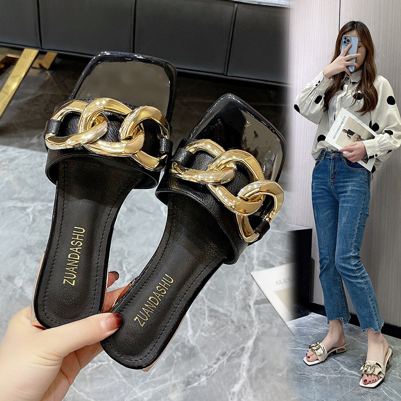 Sandales à talons bas avec boucle en métal pour femmes