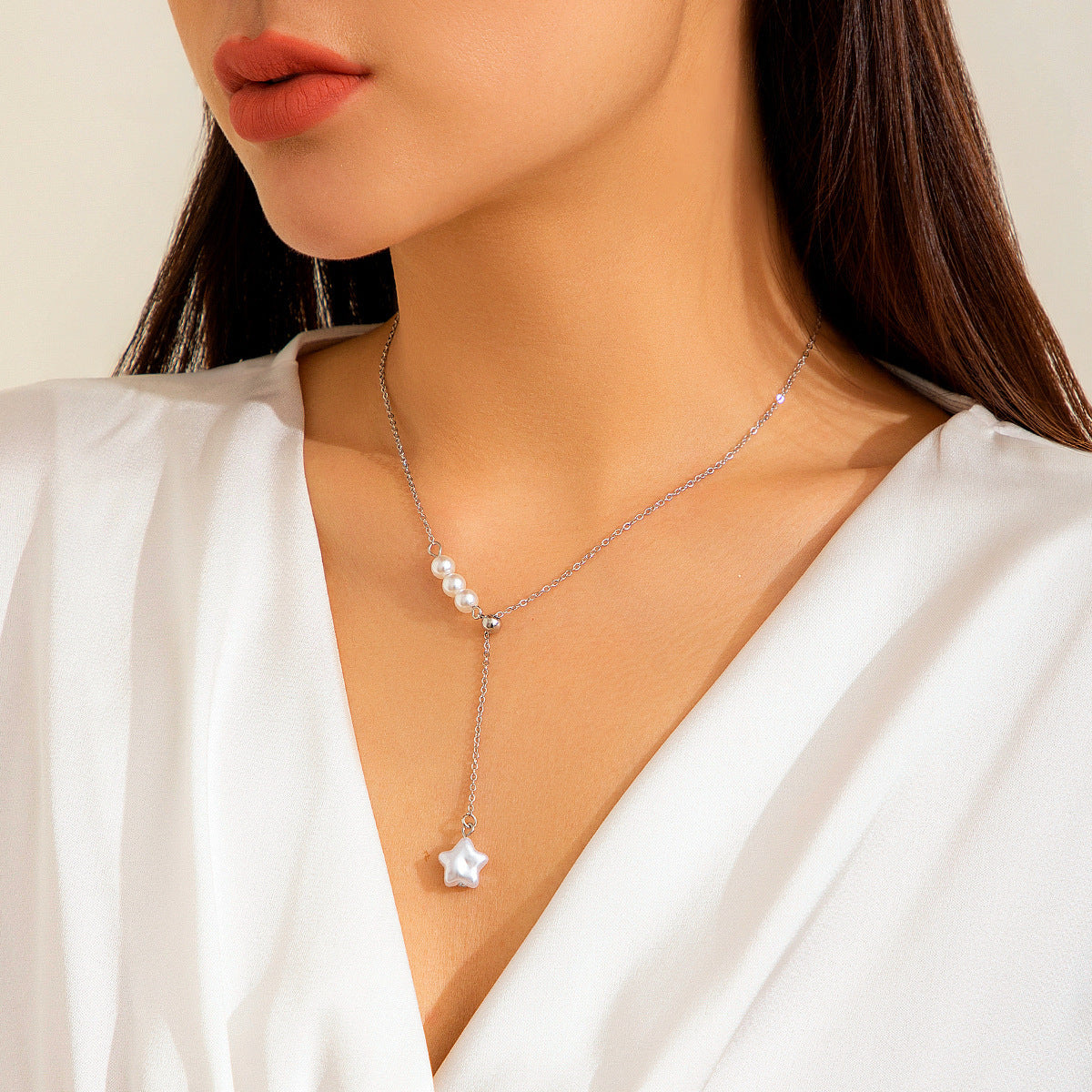 Collier à tirer conçu avec perle étoile à cinq branches