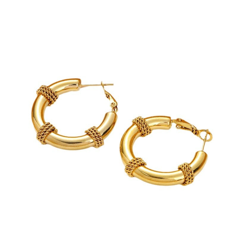 Boucles d'oreilles européennes et américaines en acier titane sans décoloration