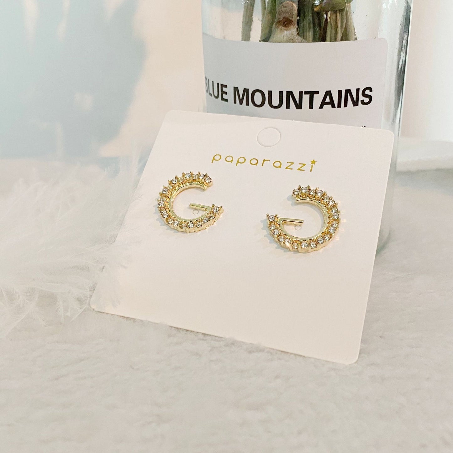 Petites boucles d'oreilles coréennes exquises, style froid
