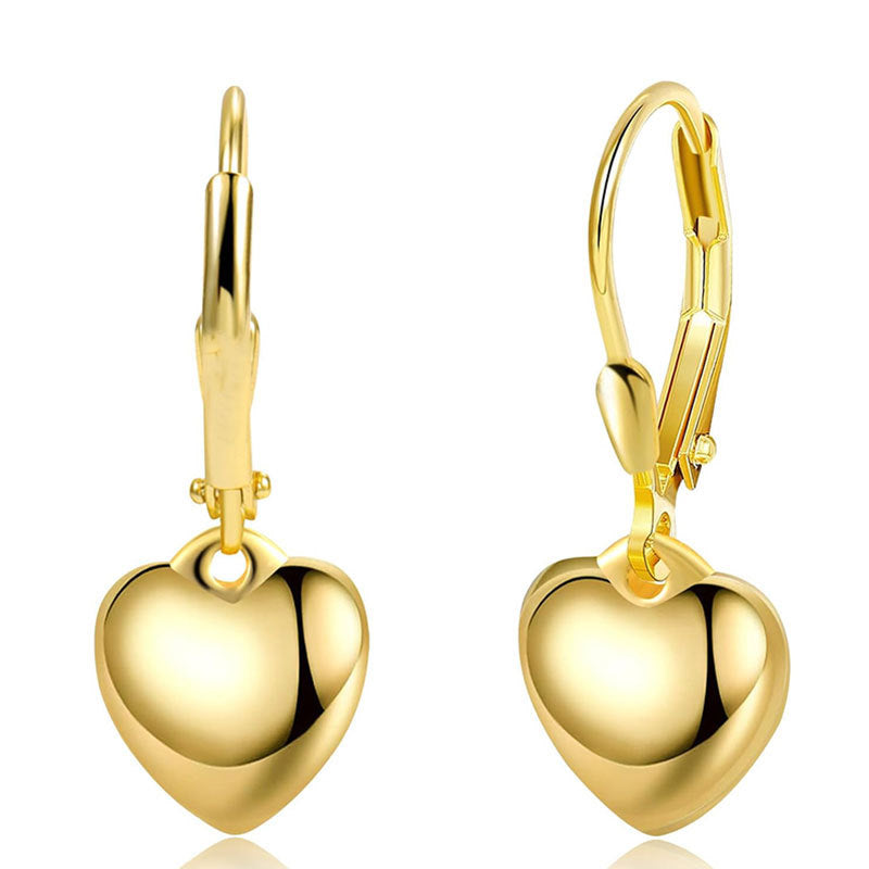 Matériel de cuivre de crochet d'oreille d'amour en forme de coeur simple et élégant