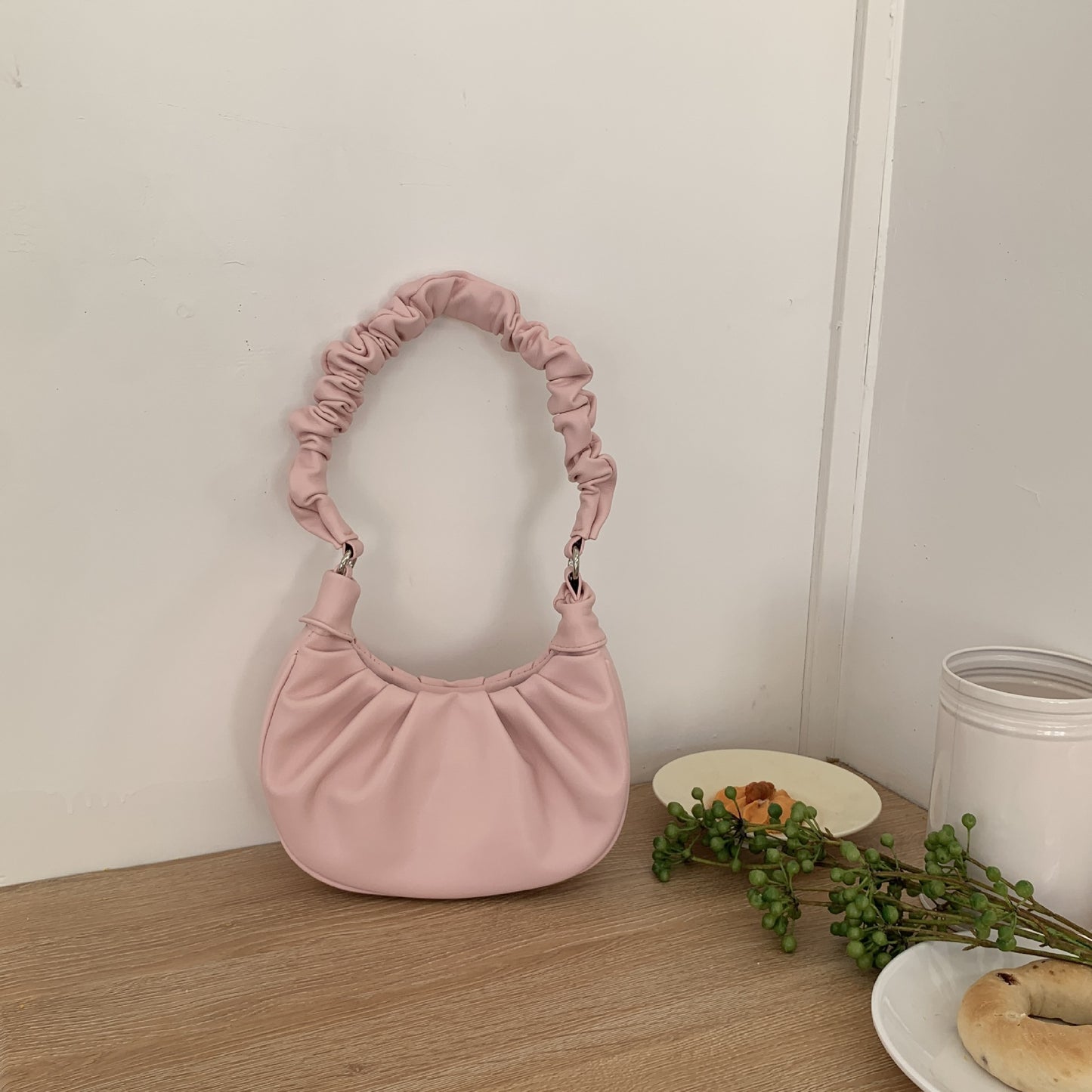 Sweet Pleated Women's Portable Cloud Bag