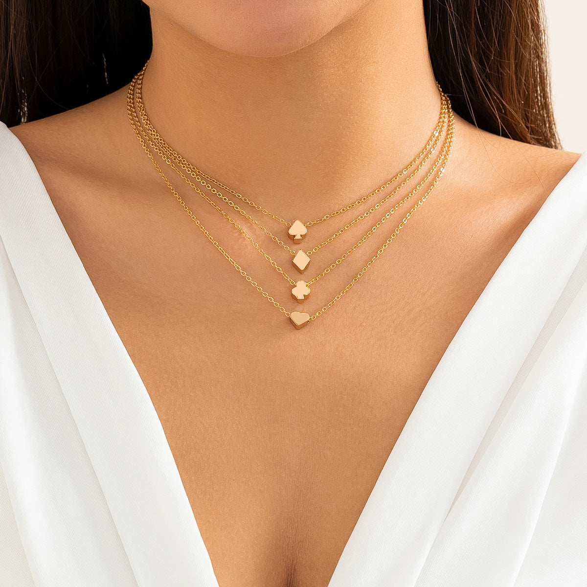 Collier pendentif couleur Poker créatif, costume pour femmes