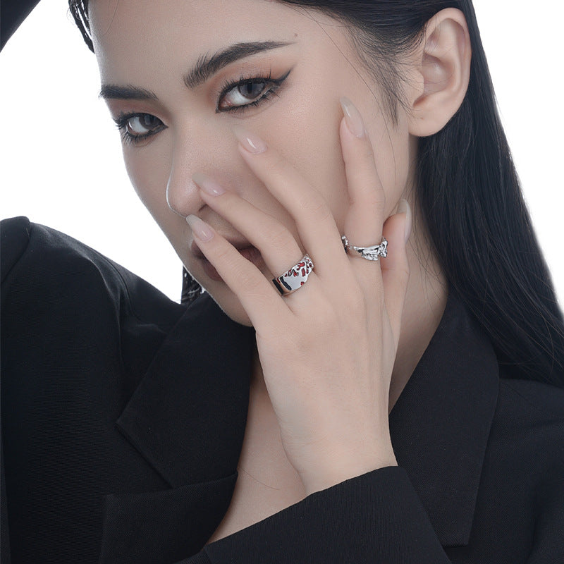 Bague vernissée à taches d'huile rouge pour femme