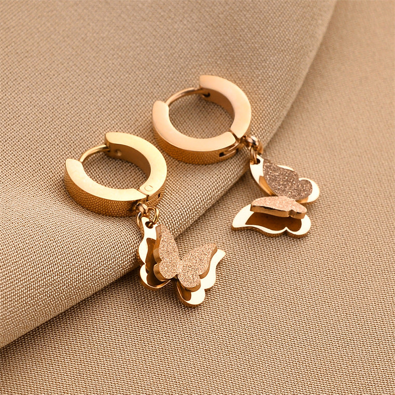 Boucles d'oreilles européennes et américaines en acier titane sans décoloration