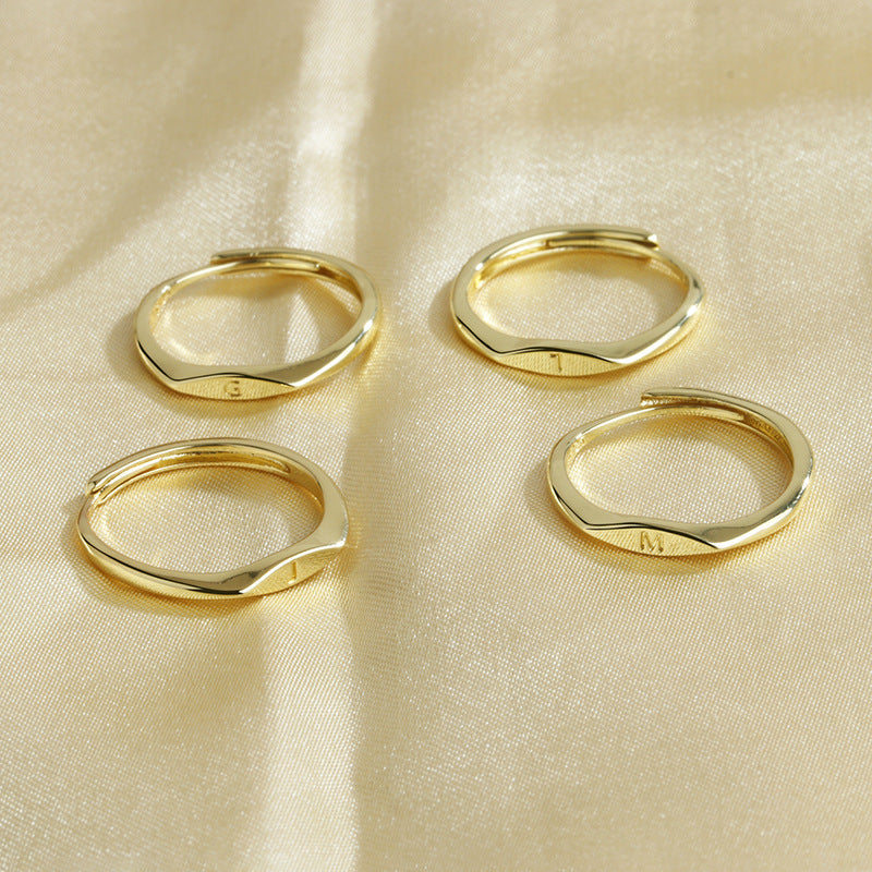 Bague avec lettres anglaises simples pour femmes