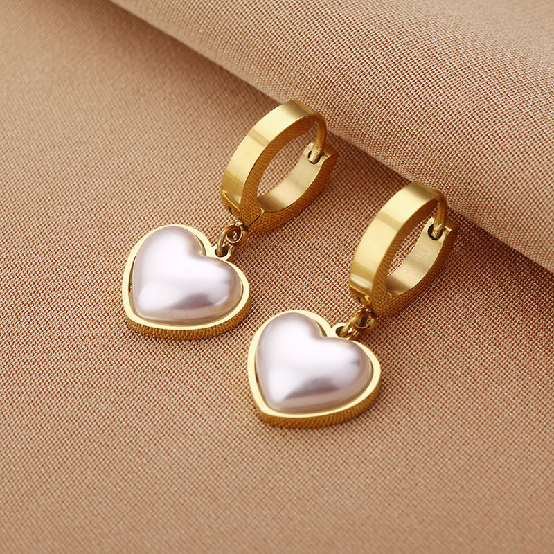 Boucles d'oreilles européennes et américaines en acier titane sans décoloration