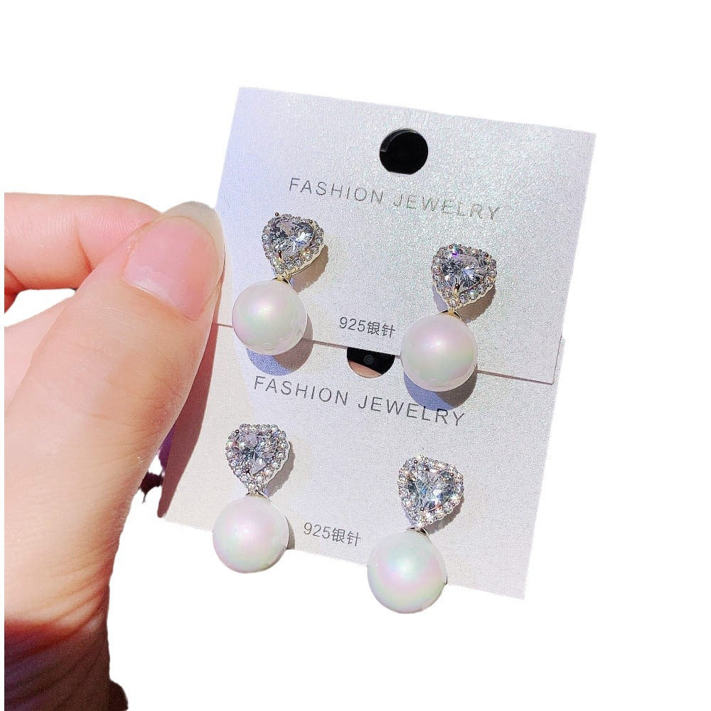 Boucles d'oreilles à tige en perles d'intérêt spécial pour femmes