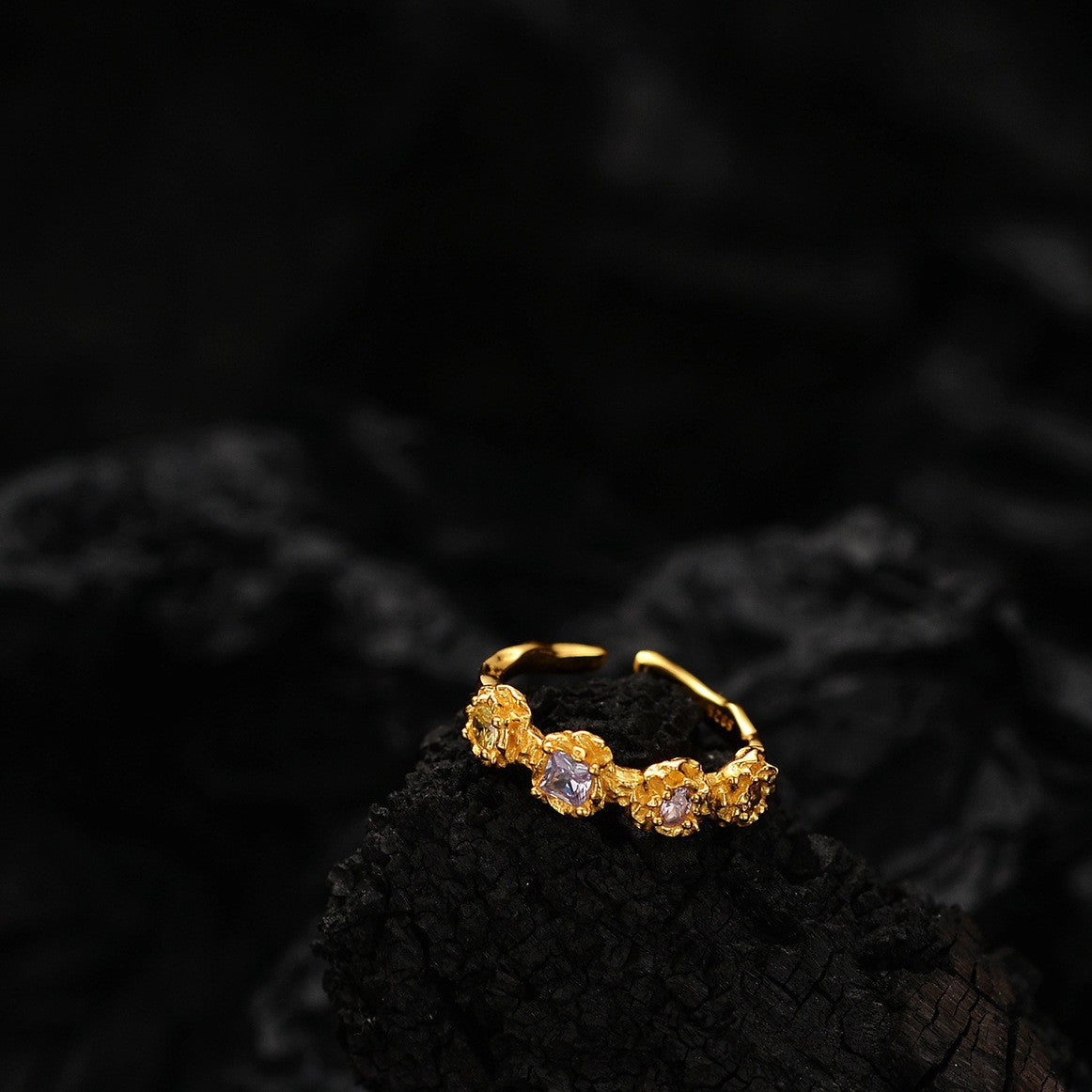 Fashion Niche Color Rhinestone Ring Women