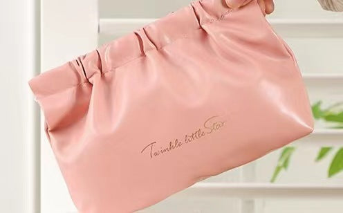 Good-looking Hand-held Portable Cosmetic Bag