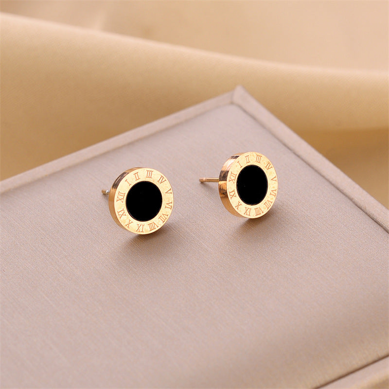 Boucles d'oreilles européennes et américaines en acier titane sans décoloration