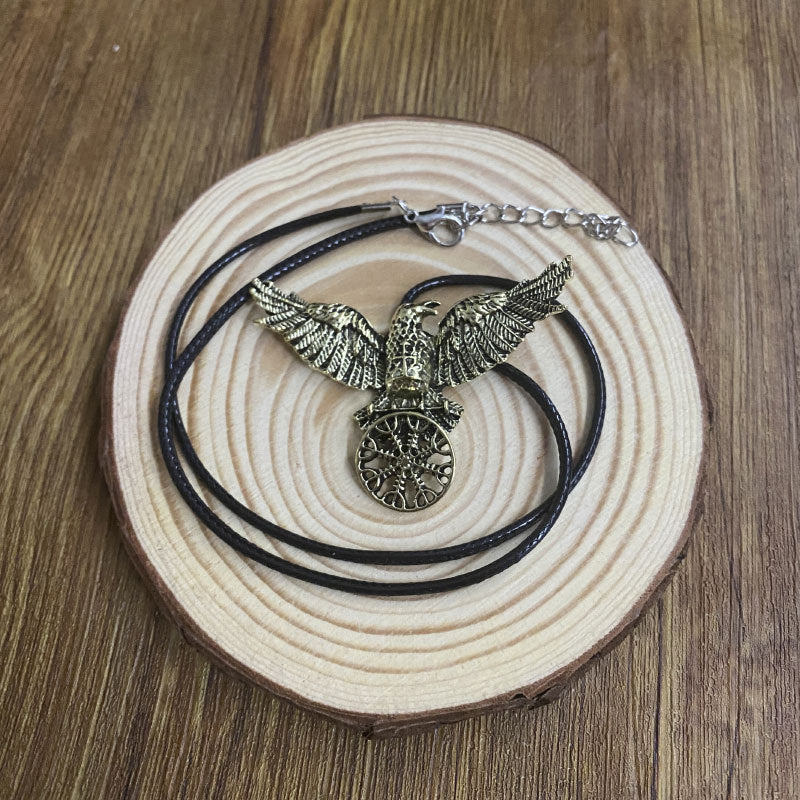 Collier pendentif corbeau noir vintage